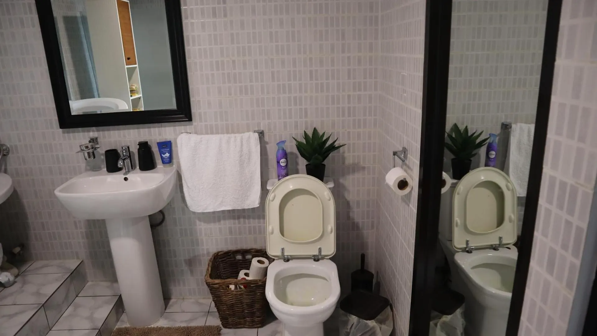 180 Degrees Self-Catering Ξενοδοχείο Victoria 0*,